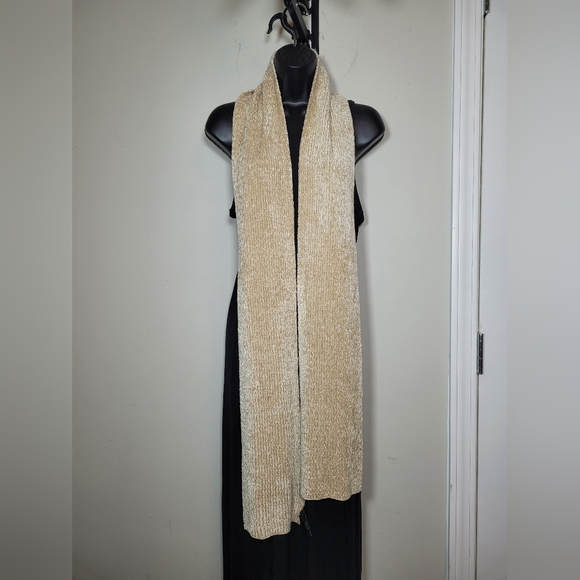Dillard’s Tan Velvet Stretch Scarf - Picture 1 of 6